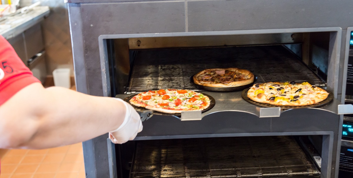 Restaurant-Commercial-Pizza-Oven
