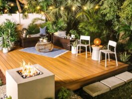 Backyard Lounge Area