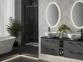 led-mirror-in-bath