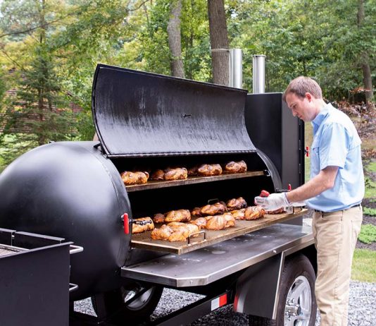 Barbecue_Smoker_Trailer_Spatchcocked_Chickens_30_Checking_Temp