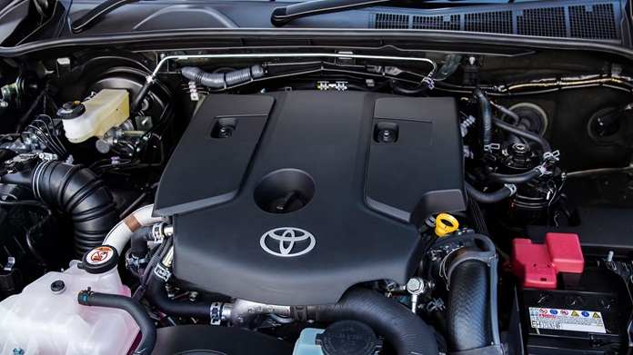 A clean Engine of Toyota Hilux